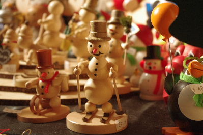 クリスマス・マーケットといえば、オーナメントやおもちゃ