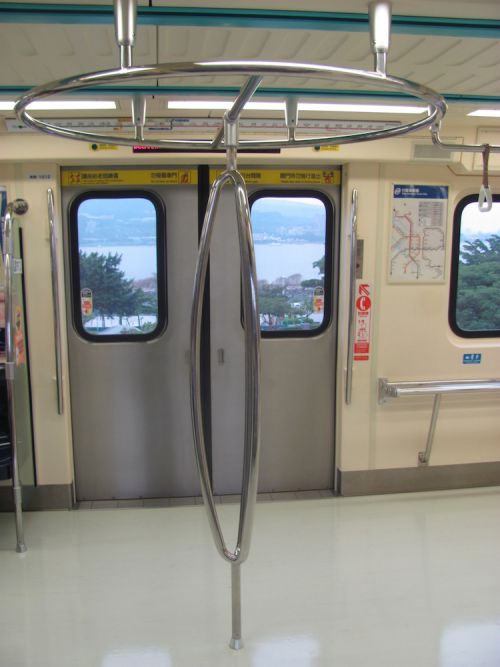 デザインが個性的な手すり