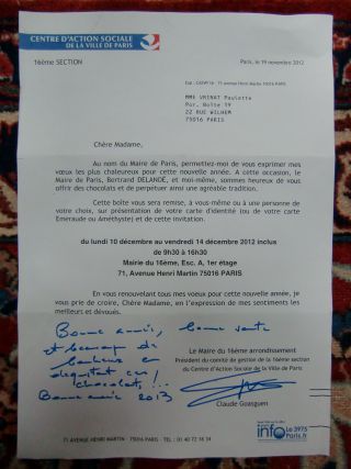 パリ市からの手紙。年末年始を祝う言葉が記されている