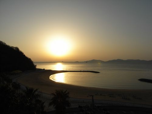 渥美半島に昇る朝日