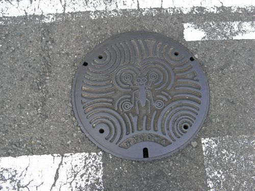 アメンボ君　マンホール