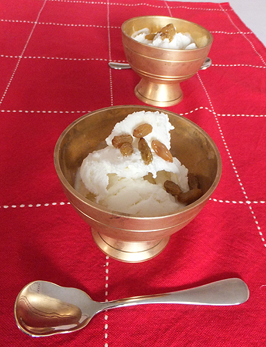 アイスクリームにトッピング♪