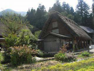 合掌造り民家