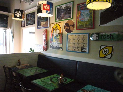 ど派手な店内。好きです！