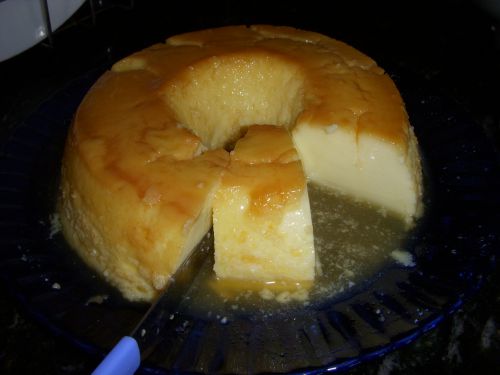 完成した湯せん式コンデンスミルクプリン