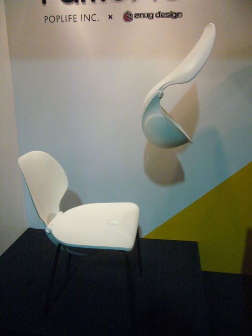 この椅子がどうなるかというと。。。