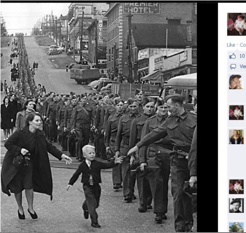 カナダ人の友人たちのフェイスブックもリメンバランスデイ関連の写真がいっぱい