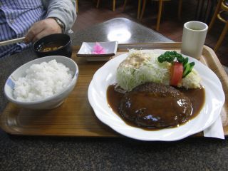 ハンバーグ定食