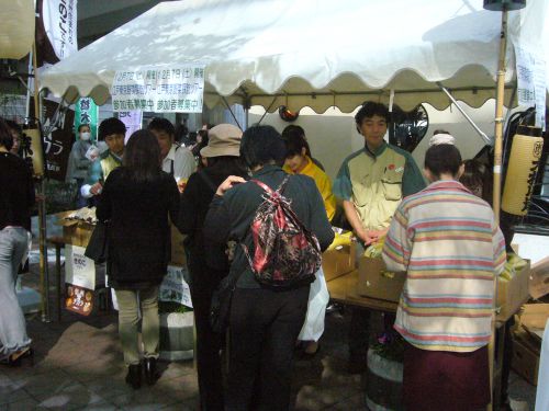 手際よく進んで行きます。