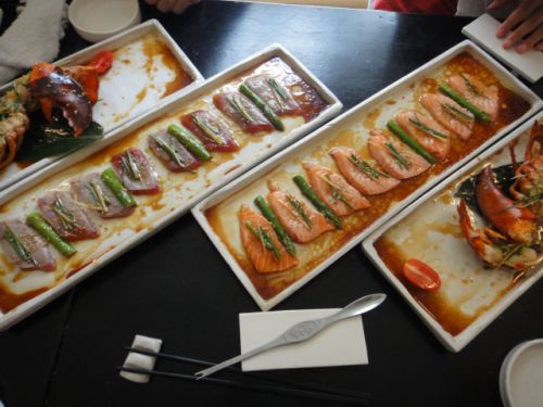 ダミンドラのコース料理で出てきたちょっと洋風なお刺身