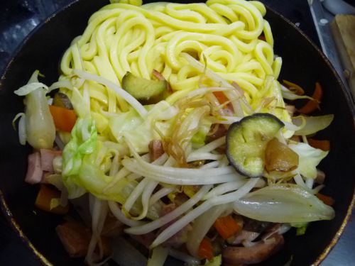 太っちょの麺が特徴