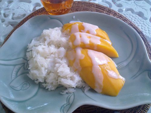 家でも手軽に食べられるカオニャオ･マムアン