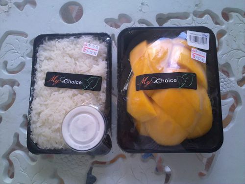 スーパーでもパックで売られています