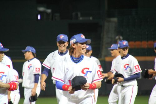 11月8日の記念品交換時