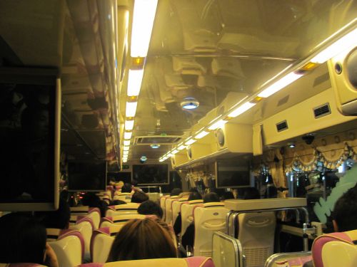 バスの中の様子