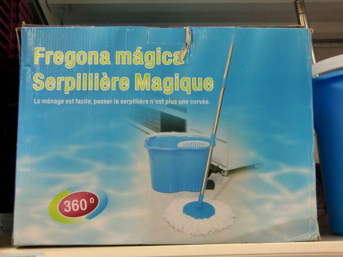 魔法の雑巾フレゴナと記してある。　18ユーロ（約2250円）