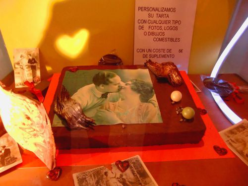 食べられる写真を載せたケーキは、価値が倍増。喜ばれそう!