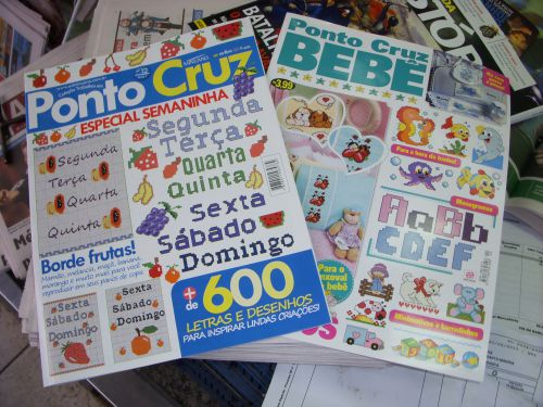 ブラジルで販売されているクロスステッチ（ポント・クルス）専門の冊子や雑誌