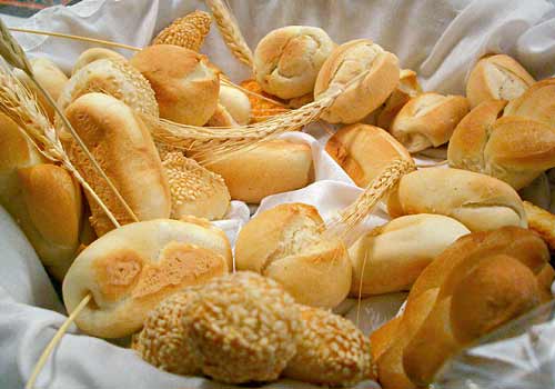 カフェで売られているパンのディスプレイ。