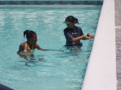 先輩隊員の青木さん