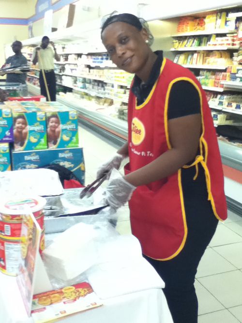 試食も行っている