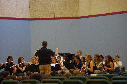 昨年の娘の中学校卒業式。いわゆる白人が多数派でした