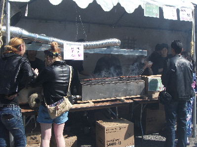 カナダでも桜と言えば日本。人気のジャパンフェア