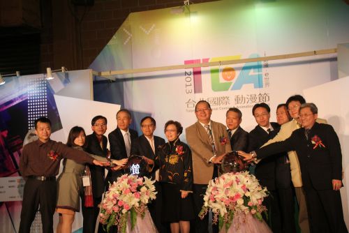 フェスティバル初日の記者会見の様子