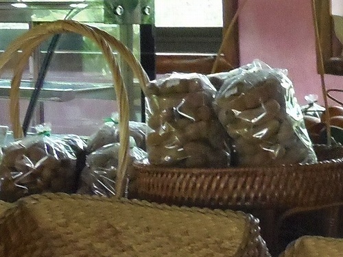 市場に行けば安く購入できます