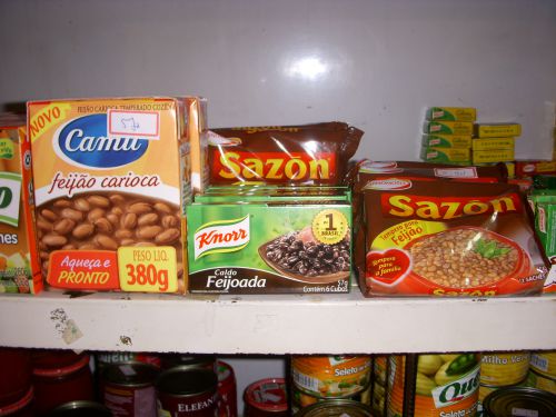 煮込み豆（フェイジョン）やフェイジョアーダの人工調味料