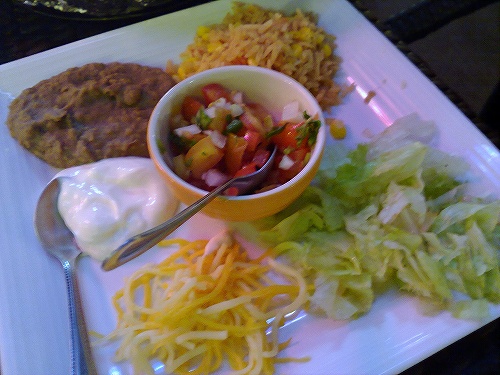 メキシカンフードはお皿の上も色とりどり