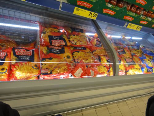 冷凍ポテトもいろいろな種類があります。