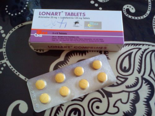 最も効果的と言われている「ロナート錠」。5,000ウガンダシリング（約200円）。