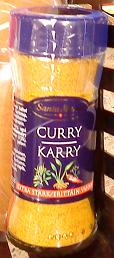 スーパーなどで売られるカリースパイス、辛さ強めのカリースパイスなども時々売られています。