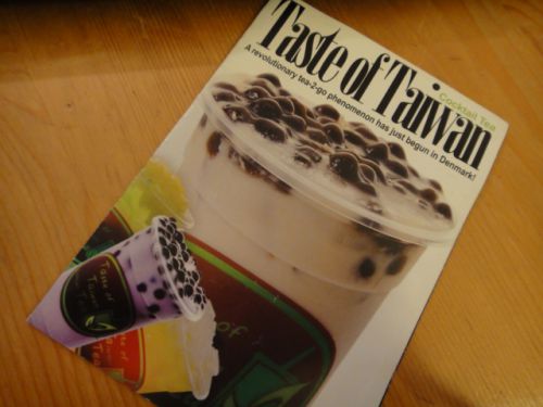 バブルティー専門店のパンフレット