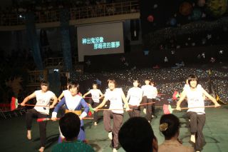 ほうきを使ったダンス