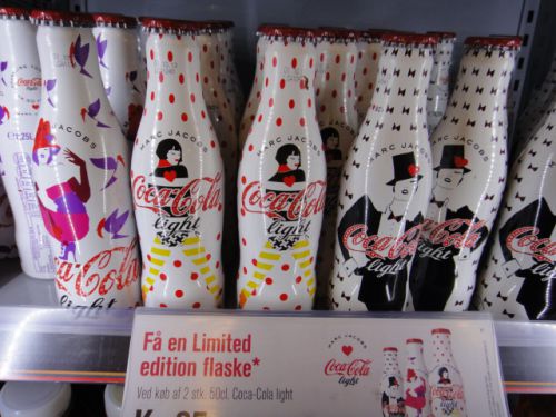 話題のコカコーラ