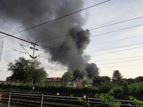 このあと更に爆発音がしました。