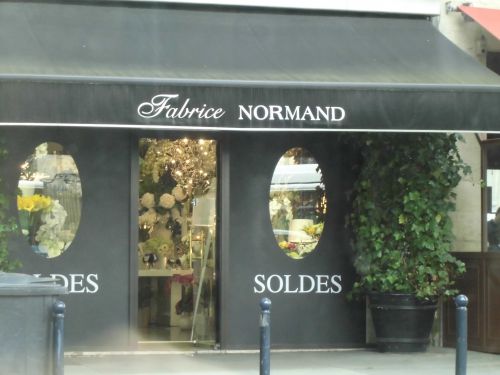 お花屋さんも負けてはいません！