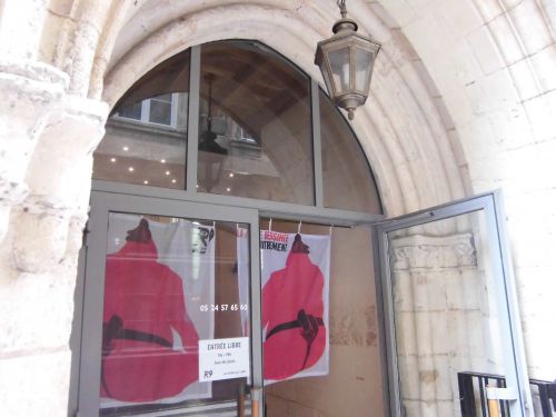 レミ聖堂のエントランス