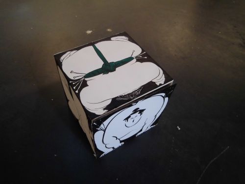 お相撲さんのサイコロを発見