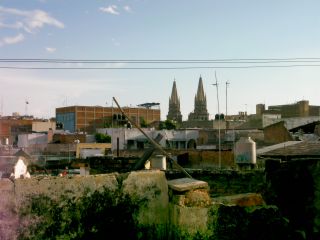 街の中心、カテドラルの裏手