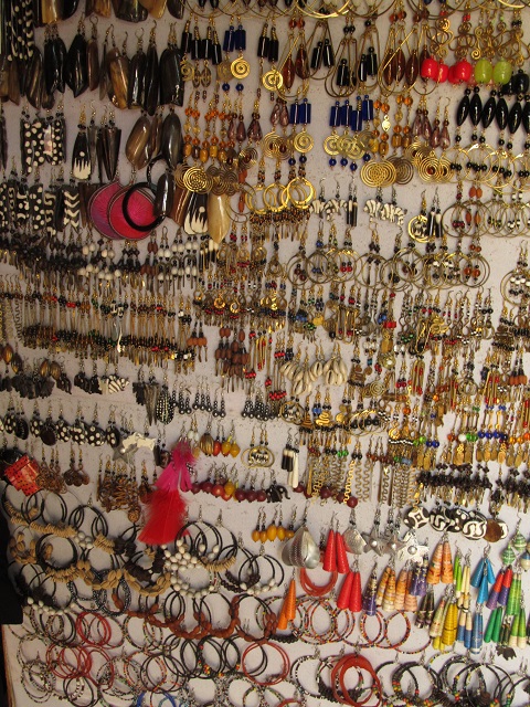 一軒でこれだけのアクセサリーが！