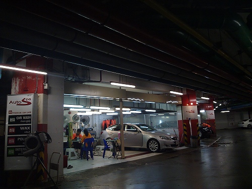 こちらスタッフの待機場所、ランチ中のようです