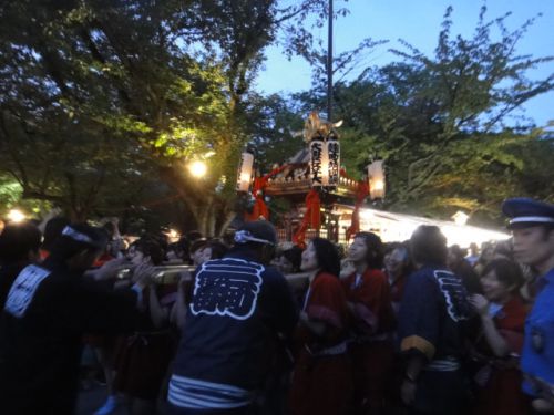 大妻大学のお神輿