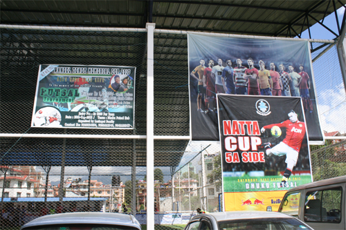 高額賞金のトーナメントも開催されてます。