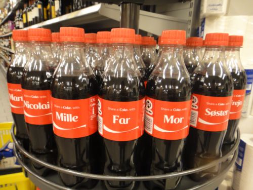 Far(お父さん）Mor(お母さん）やお姉さんお兄さんも