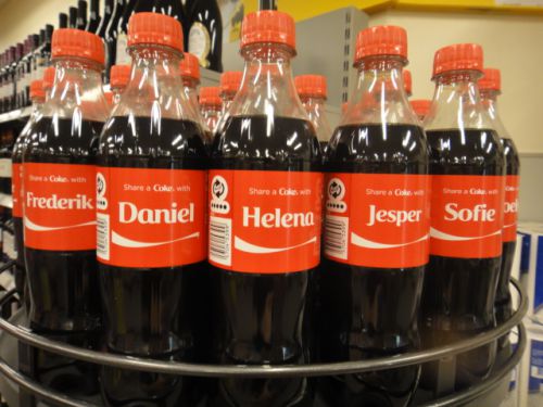 ５００mLペットボトルにはよくある若者の名前が書かれています