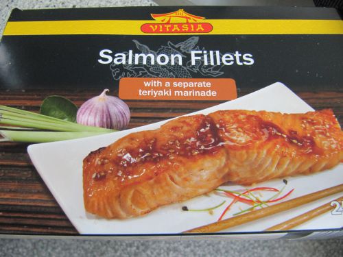 サーモン・フィレ・・・照り焼きも大ブーム。