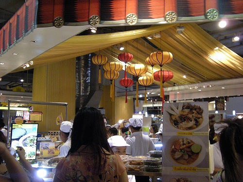 なんとなくお祭りムードでもあります